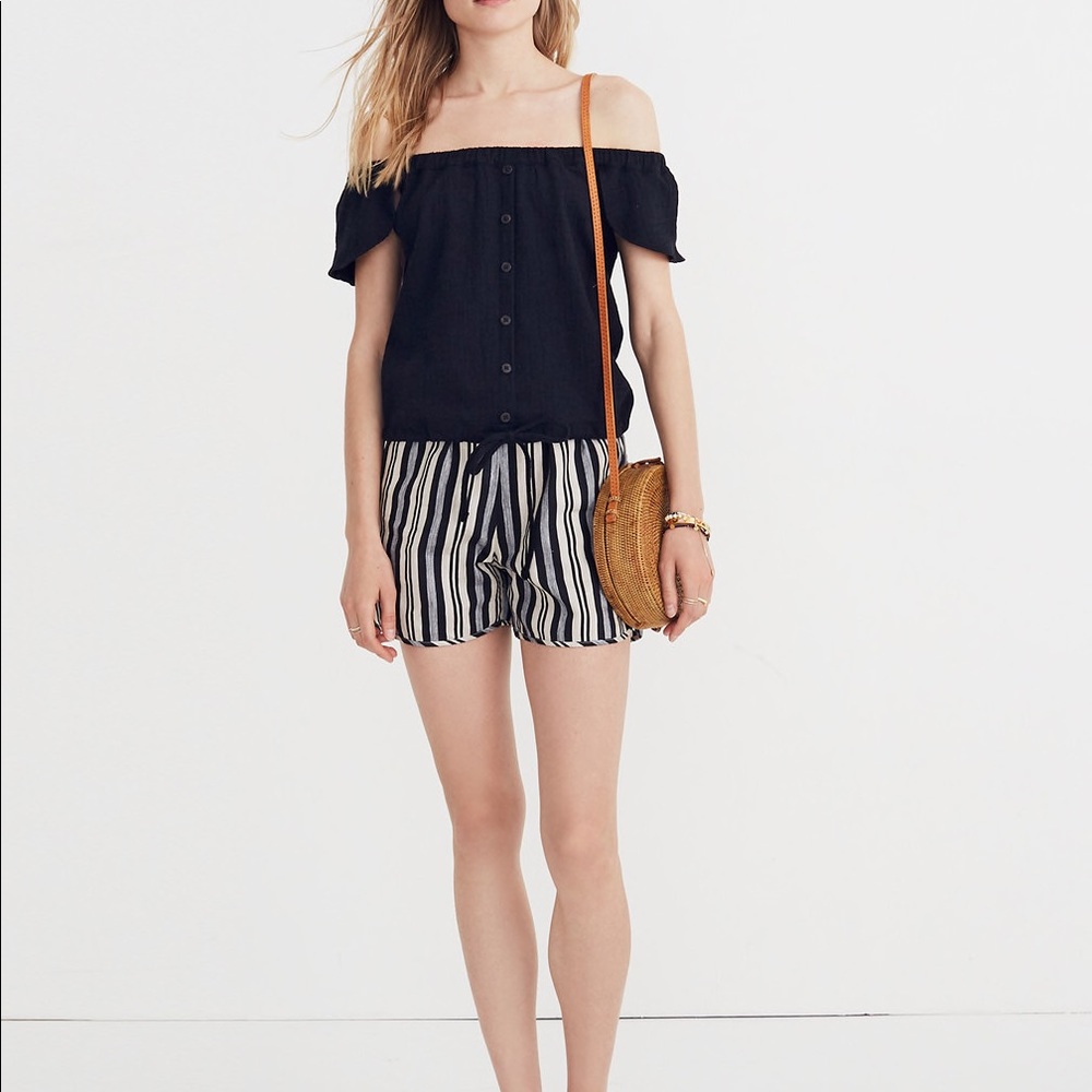 Texture & Thread Off-the-Shoulder Top - Picture 2 of 4